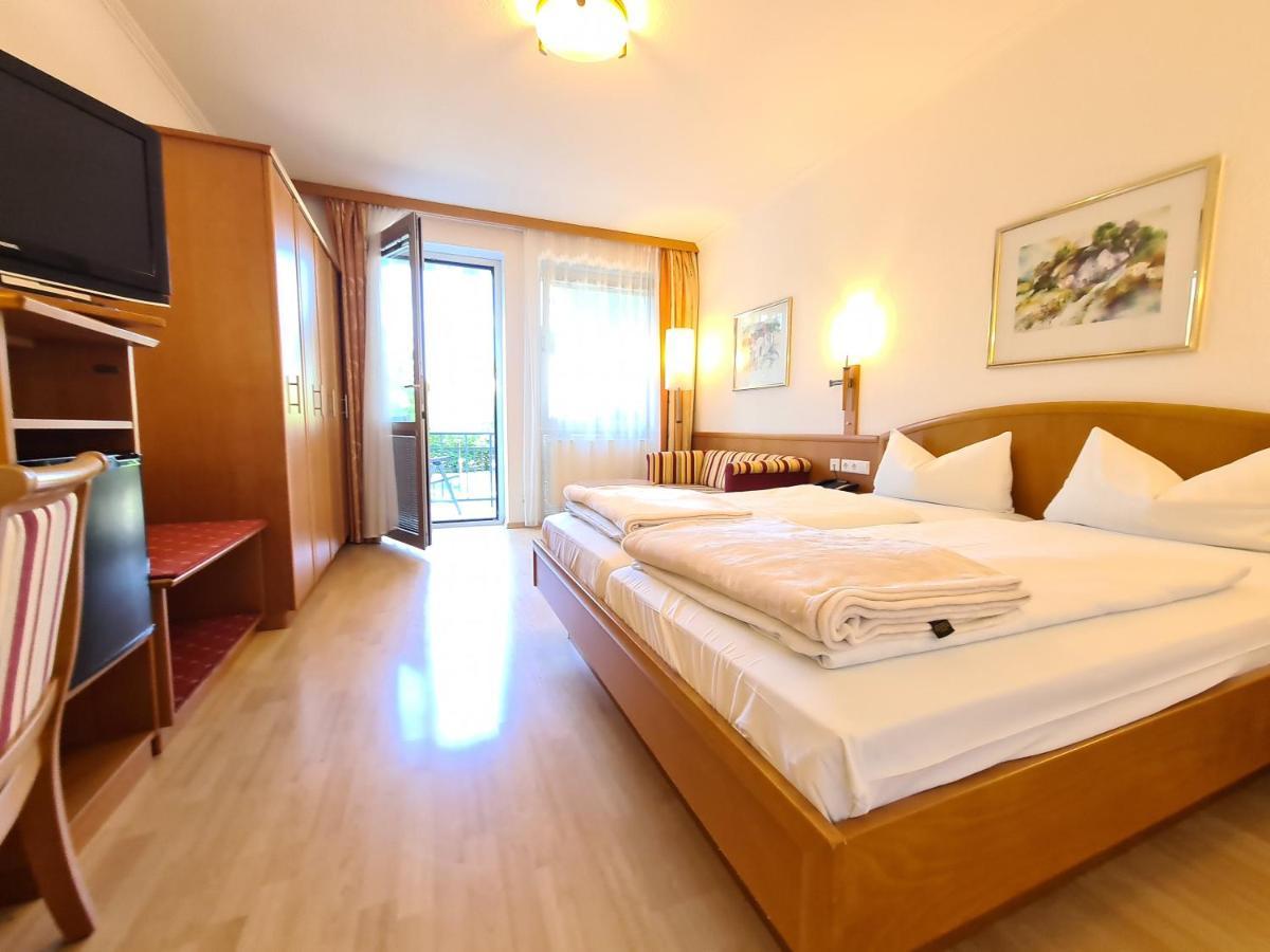 Thermenhotel Tannenhof - Ihr Wohlfuehl-Hotel Bad Füssing Eksteriør billede